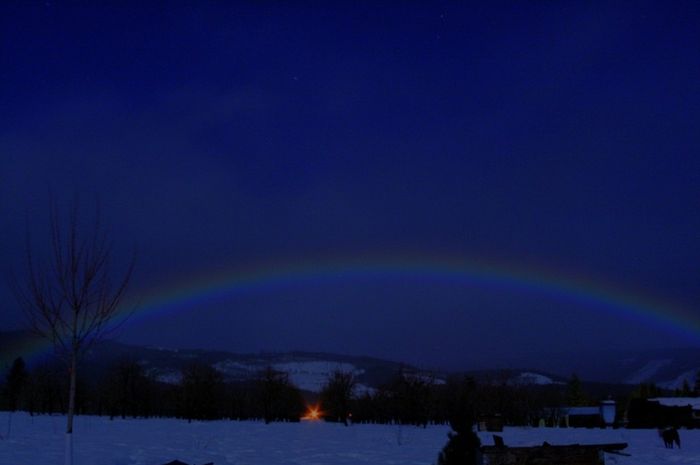 Fenomena Langka: Pelangi di Malam Hari, “Moonbow”